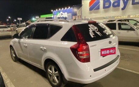 KIA cee'd I рестайлинг, 2009 год, 680 000 рублей, 4 фотография