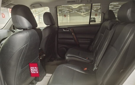 Toyota Highlander III, 2012 год, 1 785 000 рублей, 15 фотография