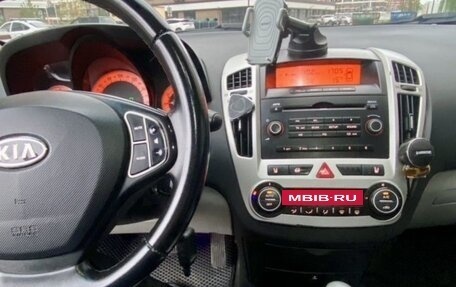 KIA cee'd I рестайлинг, 2009 год, 680 000 рублей, 13 фотография