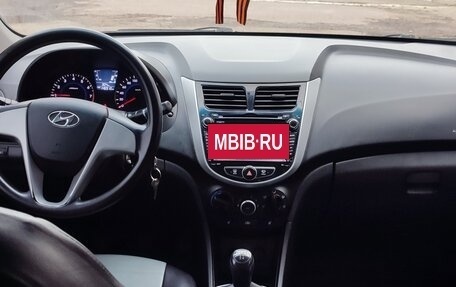 Hyundai Solaris II рестайлинг, 2014 год, 790 000 рублей, 5 фотография