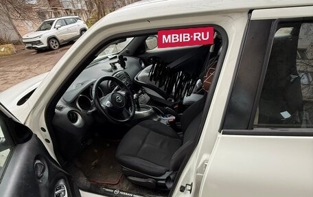 Nissan Juke II, 2014 год, 930 000 рублей, 5 фотография