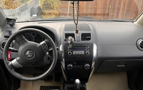 Suzuki SX4 II рестайлинг, 2010 год, 780 000 рублей, 10 фотография