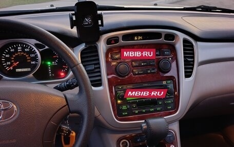 Toyota Highlander III, 2005 год, 1 365 000 рублей, 6 фотография