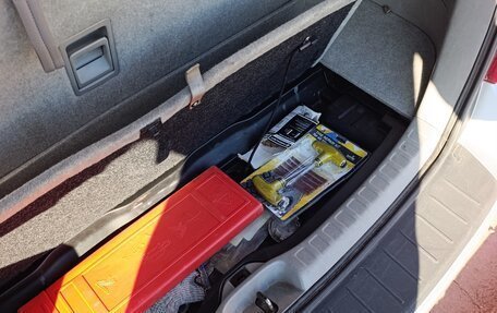 Toyota Highlander III, 2005 год, 1 365 000 рублей, 19 фотография