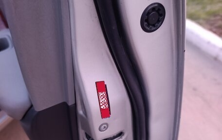 Toyota Highlander III, 2005 год, 1 365 000 рублей, 10 фотография