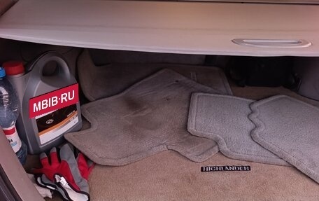 Toyota Highlander III, 2005 год, 1 365 000 рублей, 17 фотография