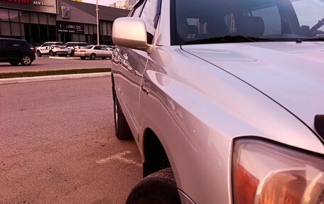 Toyota Highlander III, 2005 год, 1 365 000 рублей, 33 фотография