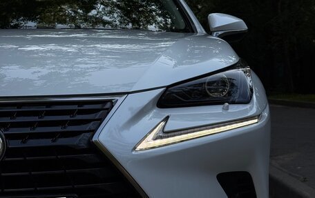Lexus NX I, 2017 год, 2 850 000 рублей, 6 фотография