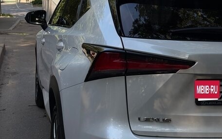 Lexus NX I, 2017 год, 2 850 000 рублей, 21 фотография