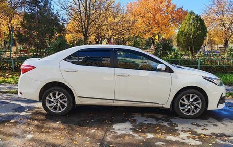 Toyota Corolla, 2016 год, 1 700 000 рублей, 3 фотография