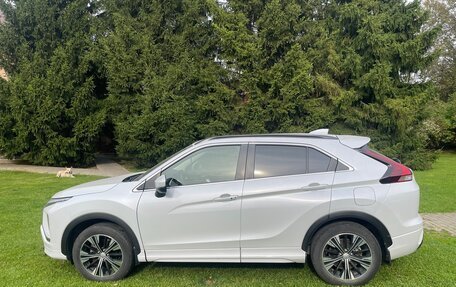 Mitsubishi Eclipse Cross, 2021 год, 3 300 000 рублей, 4 фотография