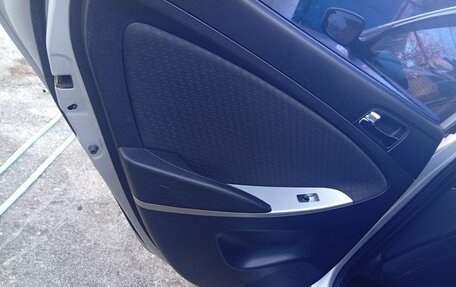 Hyundai Solaris II рестайлинг, 2011 год, 766 000 рублей, 7 фотография