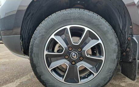 Renault Duster I рестайлинг, 2017 год, 1 269 000 рублей, 22 фотография