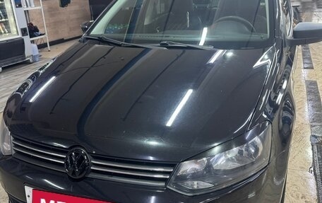 Volkswagen Polo VI (EU Market), 2014 год, 590 000 рублей, 1 фотография