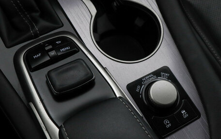 Lexus RX IV рестайлинг, 2019 год, 4 777 000 рублей, 19 фотография