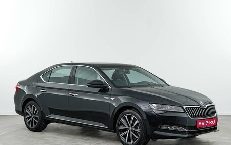Skoda Superb III рестайлинг, 2025 год, 3 789 956 рублей, 1 фотография
