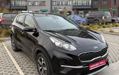KIA Sportage IV рестайлинг, 2019 год, 2 100 000 рублей, 1 фотография