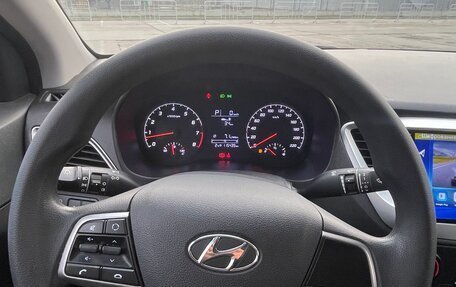 Hyundai Solaris II рестайлинг, 2020 год, 1 580 000 рублей, 8 фотография