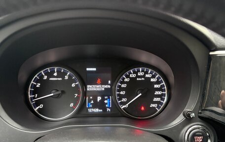 Mitsubishi Outlander III рестайлинг 3, 2018 год, 2 150 000 рублей, 11 фотография