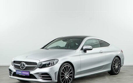 Mercedes-Benz C-Класс, 2018 год, 3 077 077 рублей, 5 фотография