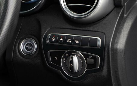 Mercedes-Benz C-Класс, 2018 год, 3 077 077 рублей, 15 фотография