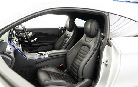 Mercedes-Benz C-Класс, 2018 год, 3 077 077 рублей, 8 фотография