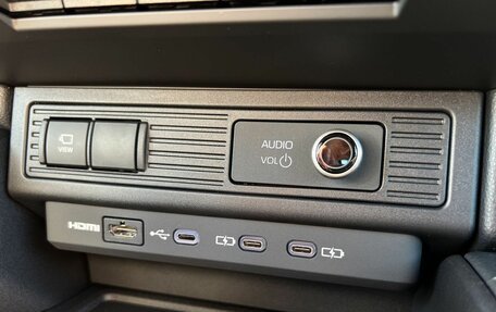 Toyota Land Cruiser Prado, 2024 год, 10 190 000 рублей, 33 фотография