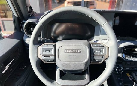 Toyota Land Cruiser Prado, 2024 год, 10 190 000 рублей, 30 фотография