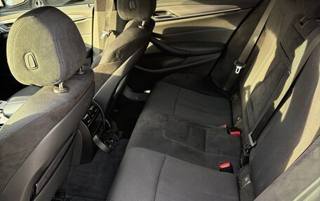 BMW 5 серия, 2018 год, 3 250 000 рублей, 13 фотография