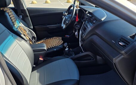 KIA Rio III рестайлинг, 2015 год, 777 000 рублей, 10 фотография