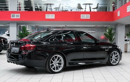 BMW 5 серия, 2016 год, 2 499 000 рублей, 2 фотография