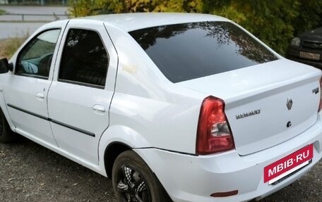 Renault Logan I, 2013 год, 345 000 рублей, 2 фотография