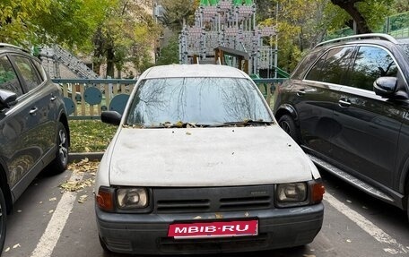 Nissan AD I, 1997 год, 85 000 рублей, 1 фотография