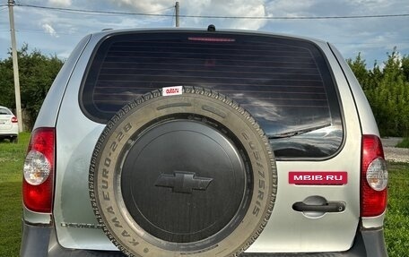 Chevrolet Niva I рестайлинг, 2011 год, 545 000 рублей, 4 фотография