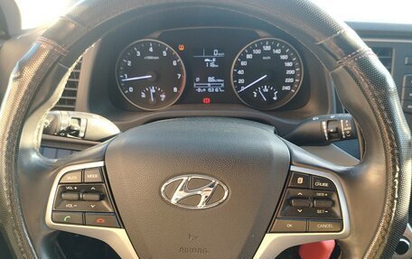 Hyundai Elantra VI рестайлинг, 2016 год, 1 150 000 рублей, 7 фотография