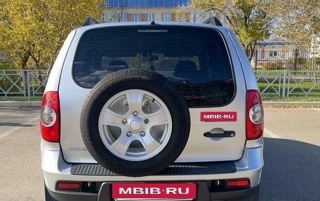 Chevrolet Niva I рестайлинг, 2012 год, 610 000 рублей, 7 фотография