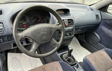 Mitsubishi Carisma I, 2000 год, 199 000 рублей, 7 фотография