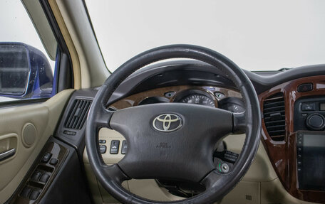 Toyota Highlander III, 2002 год, 910 000 рублей, 15 фотография