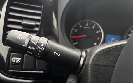 Mitsubishi Outlander III рестайлинг 3, 2018 год, 1 701 000 рублей, 20 фотография