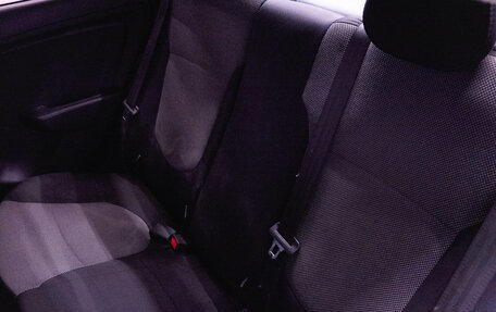 Hyundai Solaris II рестайлинг, 2013 год, 769 000 рублей, 18 фотография