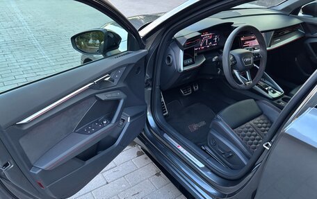 Audi RS 3, 2022 год, 6 900 000 рублей, 10 фотография