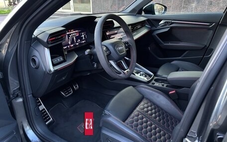 Audi RS 3, 2022 год, 6 900 000 рублей, 11 фотография