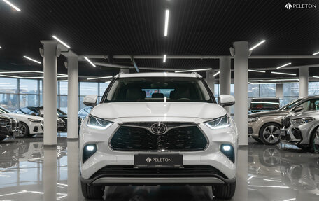 Toyota Highlander, 2025 год, 6 150 000 рублей, 3 фотография