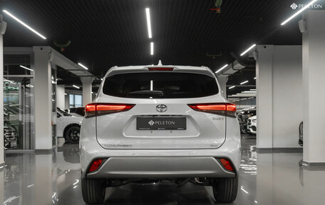 Toyota Highlander, 2025 год, 6 150 000 рублей, 6 фотография