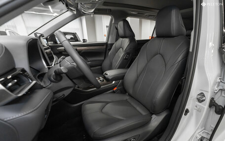 Toyota Highlander, 2025 год, 6 150 000 рублей, 9 фотография