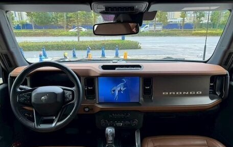 Ford Bronco, 2024 год, 6 300 000 рублей, 7 фотография