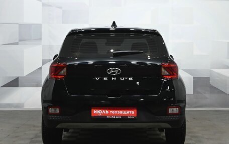 Hyundai Venue I, 2019 год, 1 980 000 рублей, 5 фотография