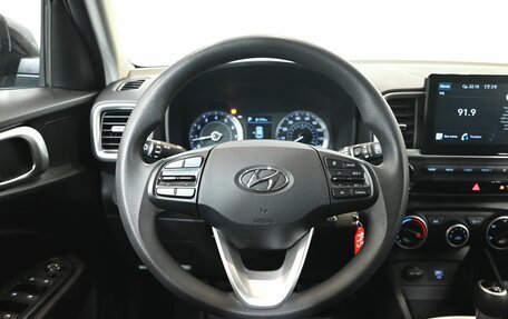 Hyundai Venue I, 2019 год, 1 980 000 рублей, 14 фотография