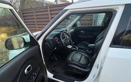 KIA Soul II рестайлинг, 2018 год, 1 650 000 рублей, 14 фотография