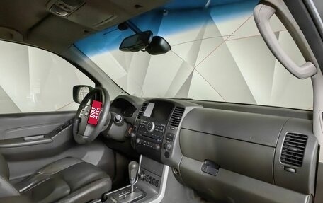 Nissan Navara (Frontier), 2013 год, 1 347 000 рублей, 11 фотография